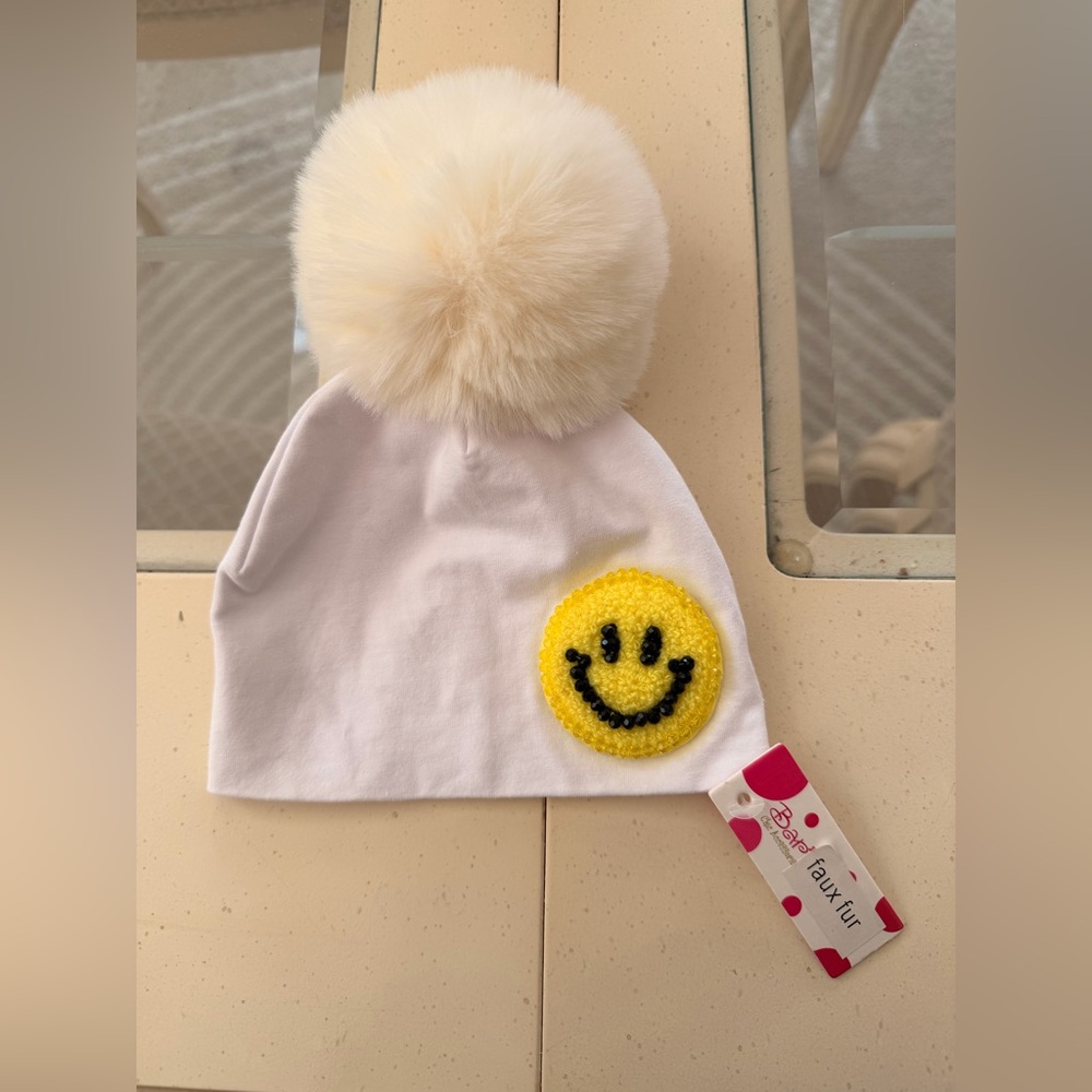 Bari Lynn Newborn Hat NEW WITH TAGS

Retail $40